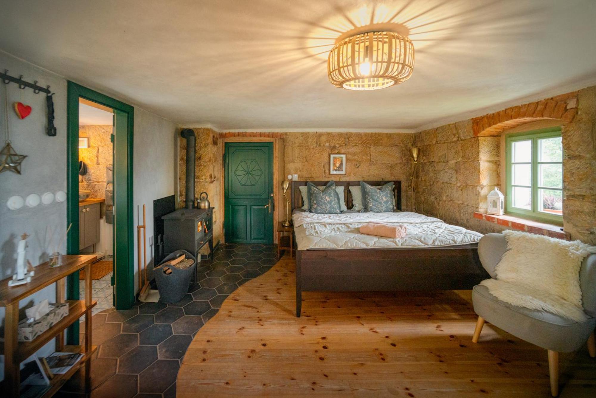 Enjoy Cozy Romance Hills Forest Gardens Views Sauna Whirlpool Bath Jablonné v Podještědí Exteriér fotografie